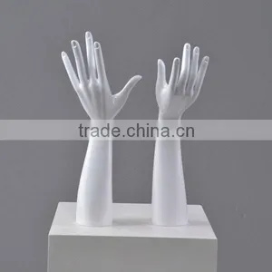 Ring Display Female Mannequin Hands thumbnail-2