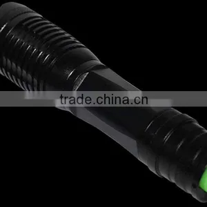 T6 Flashlight Outdoor Telescopic Zoom Tactical LED Flashlight thumbnail-6