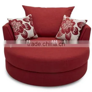 Curved Chesterfield Restaurant Sofa thumbnail-3