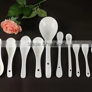 China Factory Suppliers Porcelain Flatware Small Ceramic Spoon thumbnail-5