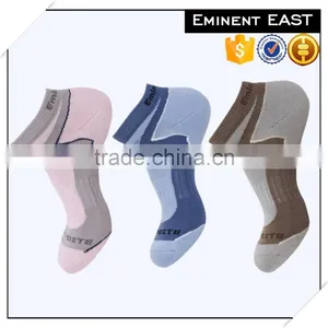 Custom Logo Thermolite Warm Sport Men Ankle Low Cut Sock thumbnail-1
