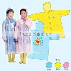 Disposable Plastic Waterproof Kids Pvc Poncho Raincoat in Bag thumbnail-1