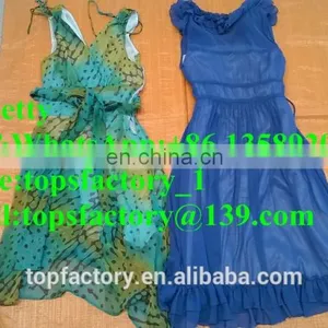 Cheap Premium Bulk Bale of Mix Used Clothing for Sale thumbnail-4