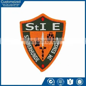 China Directly Fashion Promotional Hand Embroidery Badges Recycled thumbnail-1