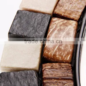18 Inch Hot Sale Natural Coconut Shell Mosaic Specialty World Clock thumbnail-3
