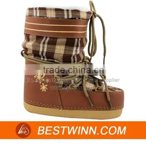 Winter Boots thumbnail-1