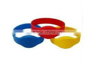 Waterproorf Silicone RFID Wristband thumbnail-4