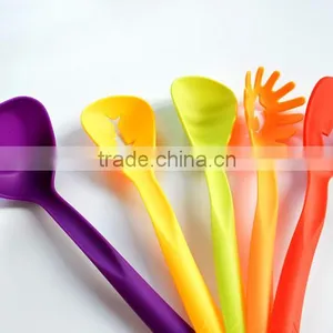 5 Pcs/set Non-stick Heat-resisting Nylon Cooking Tool Sets, Kitchen Utensil Set, Kitchenware Noodle Spoon Colander Scoop Ladle thumbnail-3