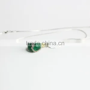 Customized Metal Green Enamel Pendant Crystal Stone thumbnail-4