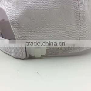 Wholesale Customize 100% Cotton 6 Panel White Baseball Cap thumbnail-4