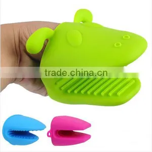 Non-stick Colorful Silicone Oven Mitt thumbnail-1