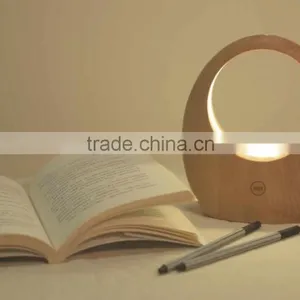 Smart Gesture Control Wood Table Light With Built-in Battery thumbnail-2