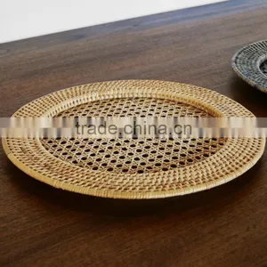 Rattan Charger Plates for Restaurant, Wedding thumbnail-1
