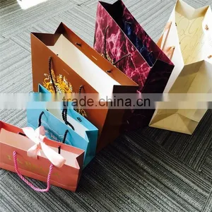 2016 China Factory Custom Paper Gift Bags With Handles thumbnail-3