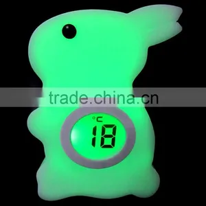Color Change LED Night Light thumbnail-1