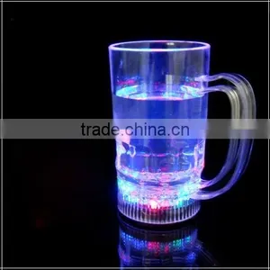 Plastic LED Flashing Light up PUB Big Beer Mug thumbnail-2