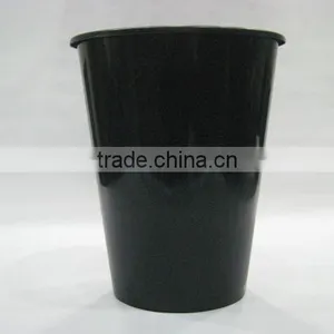 Plastic Pot thumbnail-1