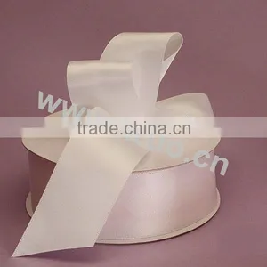 Satin Pull Ribbon Bow thumbnail-1
