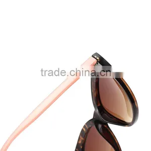 Wholesale Cheap Leopard Grain Fashion Cat Eye Sunglasses for Women thumbnail-4
