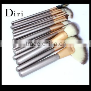 Good Quality Sytheric Hair Promotional Makeup Brush Set thumbnail-4