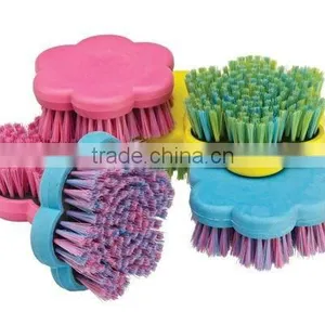 Horse Brushes thumbnail-6