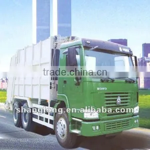 SINOTRUCK HOWO 4x2 Garbage Compactor Truck thumbnail-1