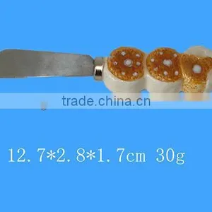 Decorative Ceramic Butter Cheese Spreader Knife thumbnail-1