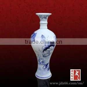 Hand Painting Excellent Quality Blue and White Porcelain Ceramic Liquor Bottle for Home Decoration thumbnail-2