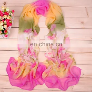 Ladies New Printed Silk Chiffon Scarf Wholesale thumbnail-3