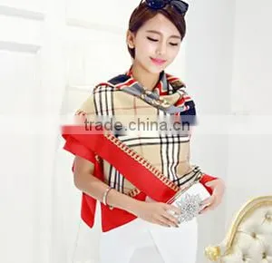 Hot-selling Fashion Hot Design Lady Cotton Square Magic Scarf for Wholesale thumbnail-4