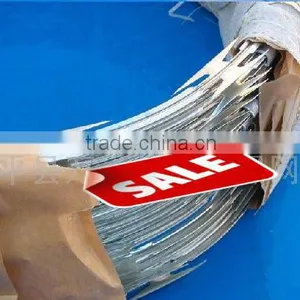 Cheap Galvanized Razor Wire Razor Barbed Wire BTO-22 30 CBT-60 65 thumbnail-3