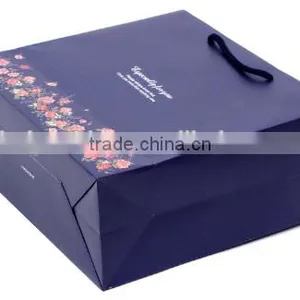 Custom Printed Logo Christmas Paper Shopping Bags With Best Price thumbnail-2