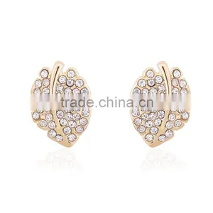 Gold Leaf Design Rhinestone Diamond Ladies Earrings Designs Pictures thumbnail-2
