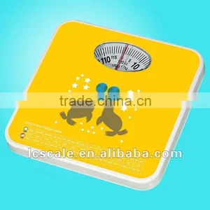 Gift Mechanical Bathroom Scale thumbnail-1