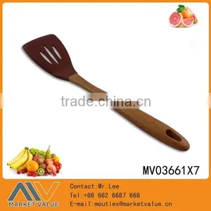 HIGH QUALITY SILICONE SOUP LADLE WITH WOODEN HANDLE thumbnail-3