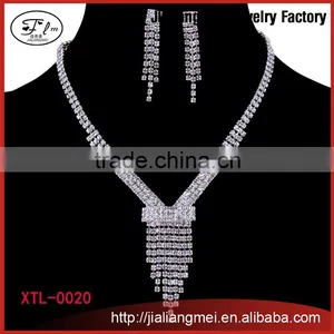 Fashion Crystal Jewelry Set Indian Silver Plated Necklace Set thumbnail-1