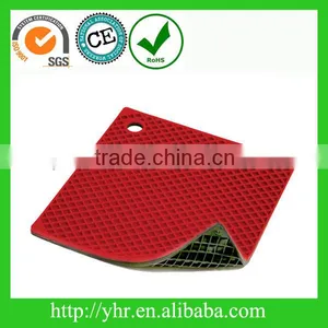 SILICONE POT HOLDER / TRIVET thumbnail-1