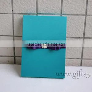 Best Wedding Invitation Card Boxes With Bowknot thumbnail-6