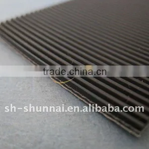 Longitudinal Ridge Conveyor Belt thumbnail-1