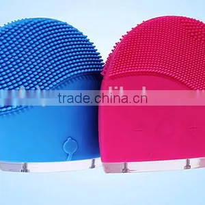 Newest Face Massage Device With Silicone Material for Cleaning, Tighten and Lift for Home Use thumbnail-2