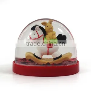 2015 Custom Plastic Snowball With Resin Figurine thumbnail-2