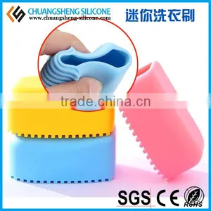 2016 Most Popular Wholesale Anti-damage Clothes Soft Silicone Mini Washing Brush thumbnail-5