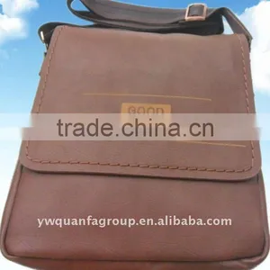 2011 Men Bag thumbnail-1