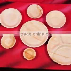 NATURAL PALM LEAF BUFFET PLATES thumbnail-3