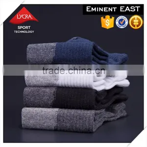 Wholesale Custom Technical Plain Knitting Lycra Silver Cotton Blend Yarn Men Sport Socks thumbnail-6