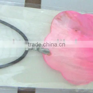 Natural Shell Pendant Necklace, With Color Painting, Inexpensive Jewelry thumbnail-1