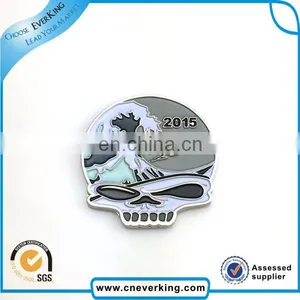Factory Wholesale Newest Custom Best Fashion Clothing Logo Badge thumbnail-2