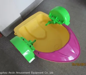 Hot Sale Water Plastic Toy Lake Electric Paddle Boats thumbnail-5