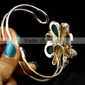 Latest Design Beautiful Bali Neon Tassel Necklace Long Set thumbnail-3