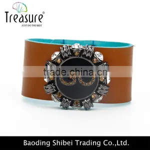 Wide Leather Bangle With Delicate Rhinestone Watch Shape Charm Bangle Jewelry for Unisex New Design in 2016 thumbnail-3